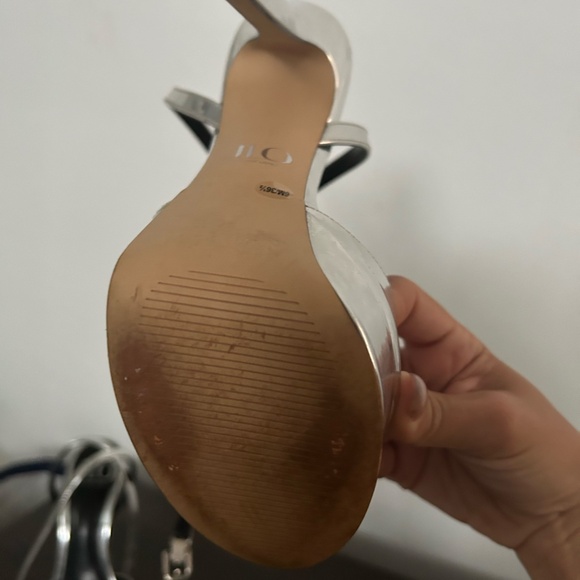 JLO Junnie Silver Sky High Platform Heels - Picture 3 of 5